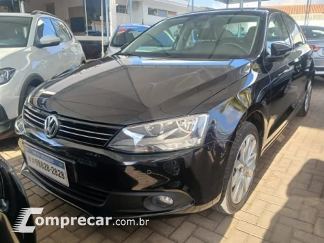 JETTA - 2.0 COMFORTLINE 4P TIPTRONIC