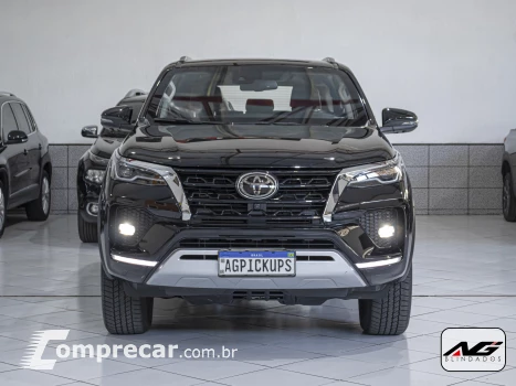 HILUX SW4 2.8 SRX 4X4 7 Lugares 16V Turbo Intercooler