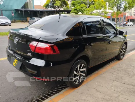 Voyage 1.6 4P FLEX AUTOMÁTICO