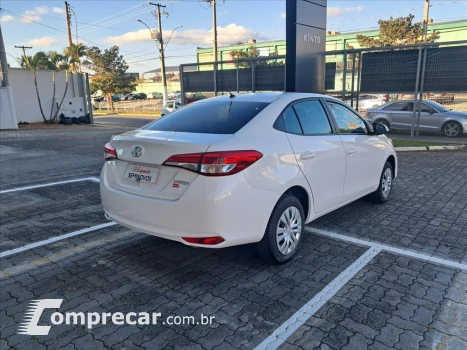 YARIS 1.5 16V FLEX SEDAN XL LIVE MULTIDRIVE