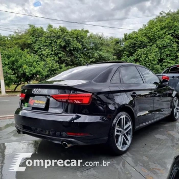 A3 2.0 TFSI Sedan Performance Black