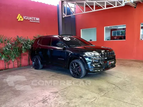 COMPASS 2.0 HURRICANE 4 TURBO GASOLINA BLACKHAWK AT9