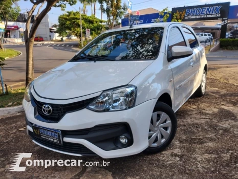 Toyota ETIOS 1.3 X 16V 4 portas