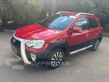 Toyota ETIOS CROSS 1.5 16V 4 portas