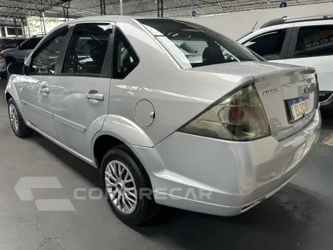 FIESTA 1.6 MPI Class Sedan 8V