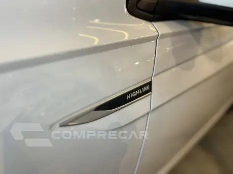 Polo Hatch 1.0 12V 4P 200 TSI HIGHLINE AUTOMÁTICO