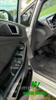 FIESTA 1.6 TITANIUM HATCH 16V FLEX 4P POWERSHIFT