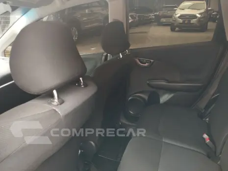 Fit 1.4 16V 4P LX FLEX