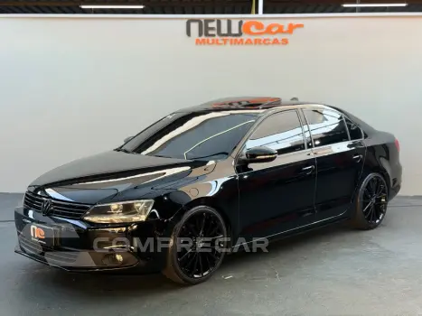 Volkswagen JETTA Comfortline 2.0 T.Flex 8V 4p Tipt. 4 portas