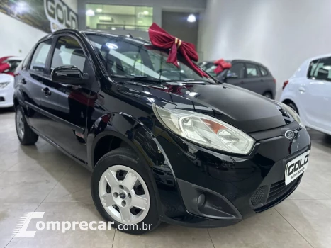 FORD FIESTA 1.6 MPI CLASS SEDAN 8V FLEX 4P MANUAL 4 portas