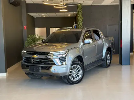 CHEVROLET S10 2.8 16V Turbo High Country CD 4X4 4 portas