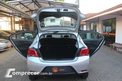 Onix Hatch 1.4 4P FLEX LTZ AUTOMÁTICO