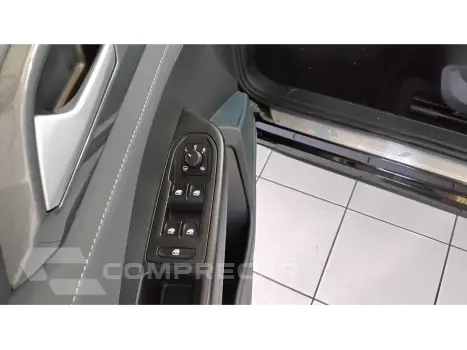TAOS 1.4 250 TSI TOTAL FLEX HIGHLINE AUTOMÁTICO
