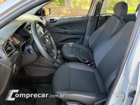 VOYAGE 1.0 12V MPI Totalflex