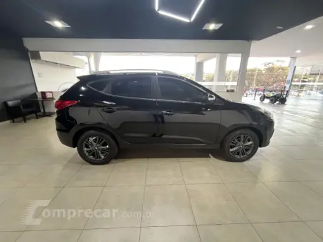 TUCSON 2.0 MPFI GL 2WD 16V