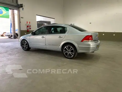Vectra 2.0 Mpfi Elite 8V Flex 4P Automático