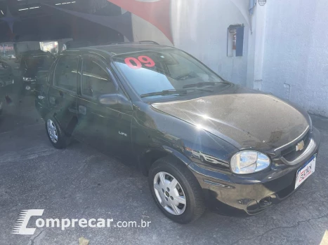 CORSA 1.0 MPFI Classic Sedan Life 8V
