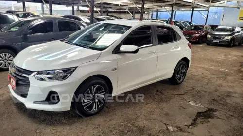 CHEVROLET ONIX LT TURBO 4 portas