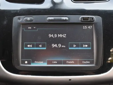 SANDERO - 1.0 12V SCE EXPRESSION 4P MANUAL