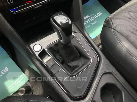 Taos 1.4 250 Tsi Total Flex Highline Automático