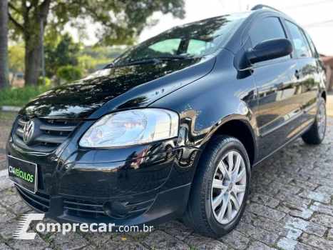 Volkswagen SPACEFOX 1.6/ 1.6 Trend Total Flex 8V 5p 4 portas