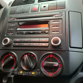 POLO 1.6 MI 8V