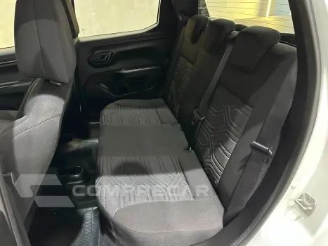 Strada Freedom 1.3 Flex 8V CD