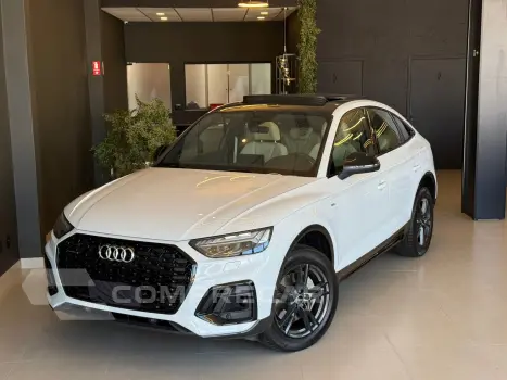 Audi Q5 2.0 55 TFSI Phev Sportback Performance Black Quattro S Tr 4 portas