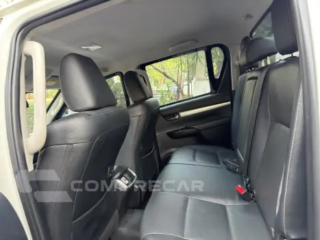 HILUX 2.8 D-4d Turbo CD SRX 4X4