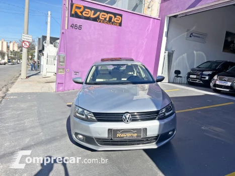 JETTA 2.0 TSI Highline 211cv