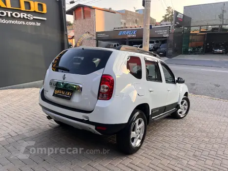 DUSTER Expression 1.6 Hi-Flex 16V Mec.