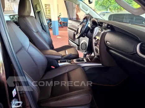 Hilux Sw4 2.8 Srx 4X4 7 Lugares 16V Turbo Intercooler Diesel