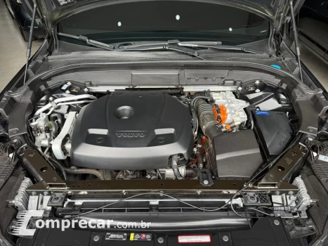 XC60 T8 R Desingn