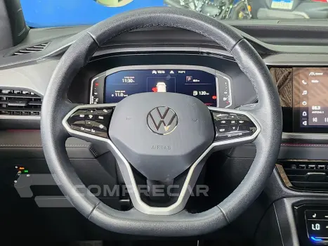 TAOS 1.4 250 TSI TOTAL FLEX HIGHLINE AUTOMÁTICO