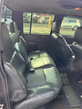 S10 2.4 MPFI Executive 4X2 CD 8V