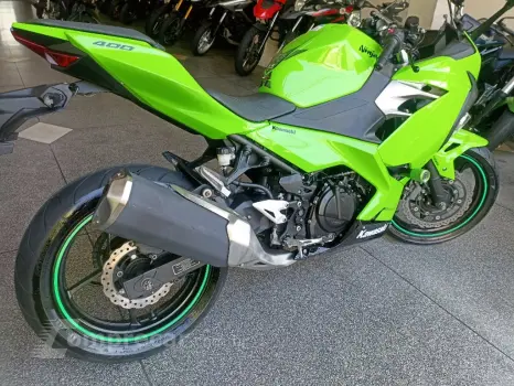 NINJA 400