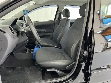 VOYAGE 1.0 MI City 8V