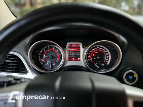 FREEMONT 2.4 EMOTION 16V GASOLINA 4P AUTOMÁTICO
