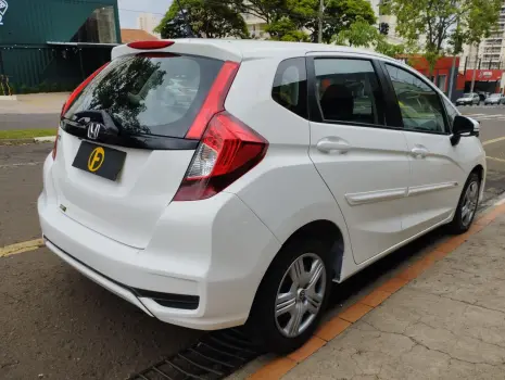 Fit 1.5 16V 4P PERSONAL FLEX AUTOMÁTICO CVT