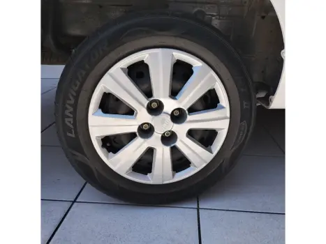 MONTANA 1.4 MPFI LS CS 8V FLEX 2P MANUAL