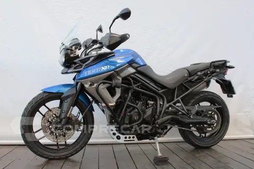 TRIUMPH TIGER 800 XRX