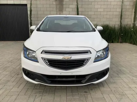 PRISMA 1.4 MPFI LT 8V FLEX 4P MANUAL