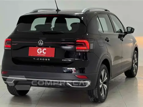 T-CROSS 1.4 250 TSI TOTAL FLEX HIGHLINE AUTOMÁTICO