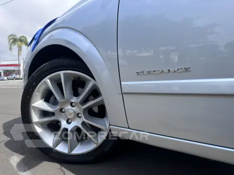VECTRA 2.0 MPFI ELEGANCE 8V FLEX 4P AUTOMÁTICO