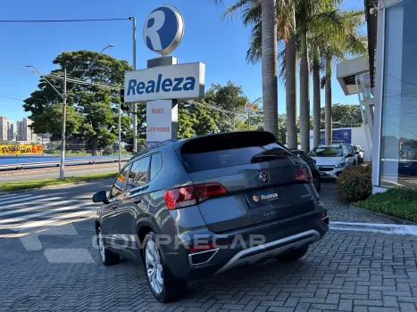 TAOS Comfortline 1.4 250 TSI Flex Aut.