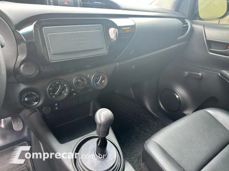 HILUX 2.4 4X4 CS 8V
