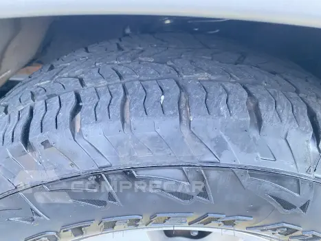 HILUX SW4 3.0 4X4 8V Turbo