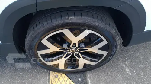 TAOS 1.4 250 TSI TOTAL FLEX HIGHLINE AUTOMÁTICO