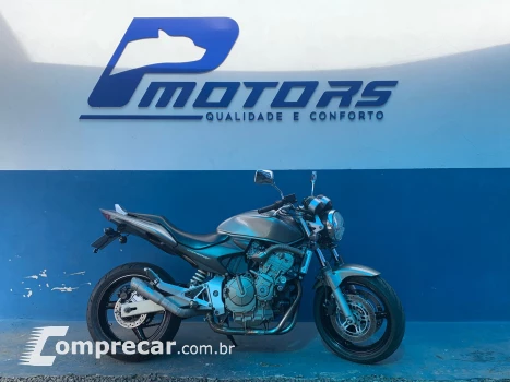 CB 600 F HORNET