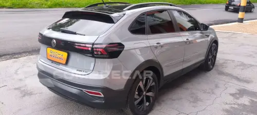 Nivus 1.0 4P FLEX 200 TSI HIGHLINE TURBO AUTOMÁTICO